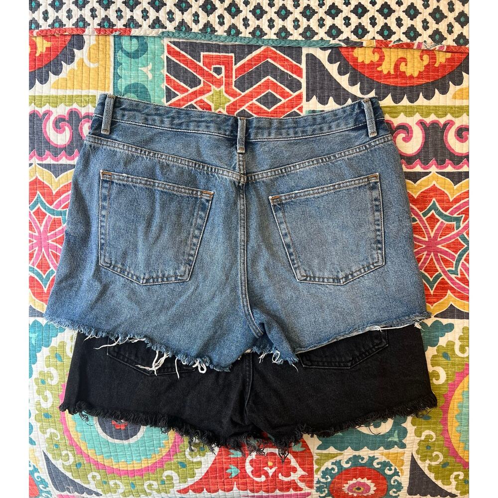 Topshop Moto Ashley Denim Shorts Bundle 2 Pair Black & Blue Distressed Size: 8 - Picture 4 of 7